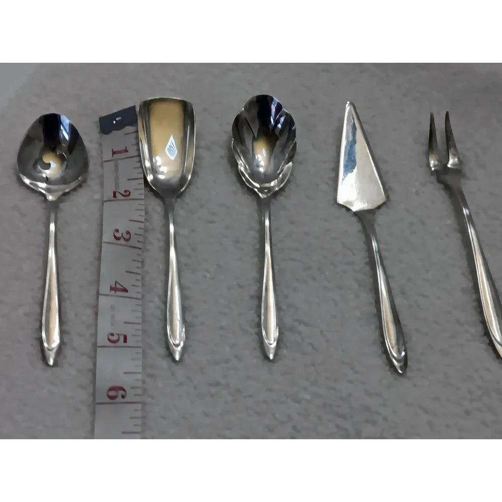 Meriden Silverplate Co 